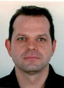 photo d 'identité xavier hansmaennel
